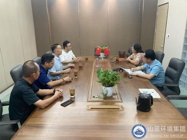 濟南民營經濟發展局副局長李建國一行蒞臨山藍環境集團調研